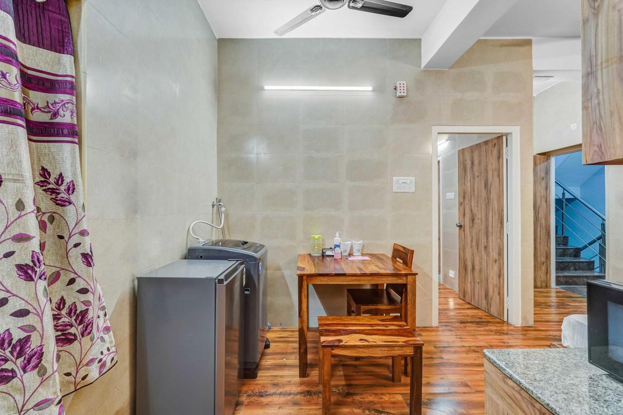 Season 4 Residences - 1BHK furnished apartments  Chennai Esterno foto