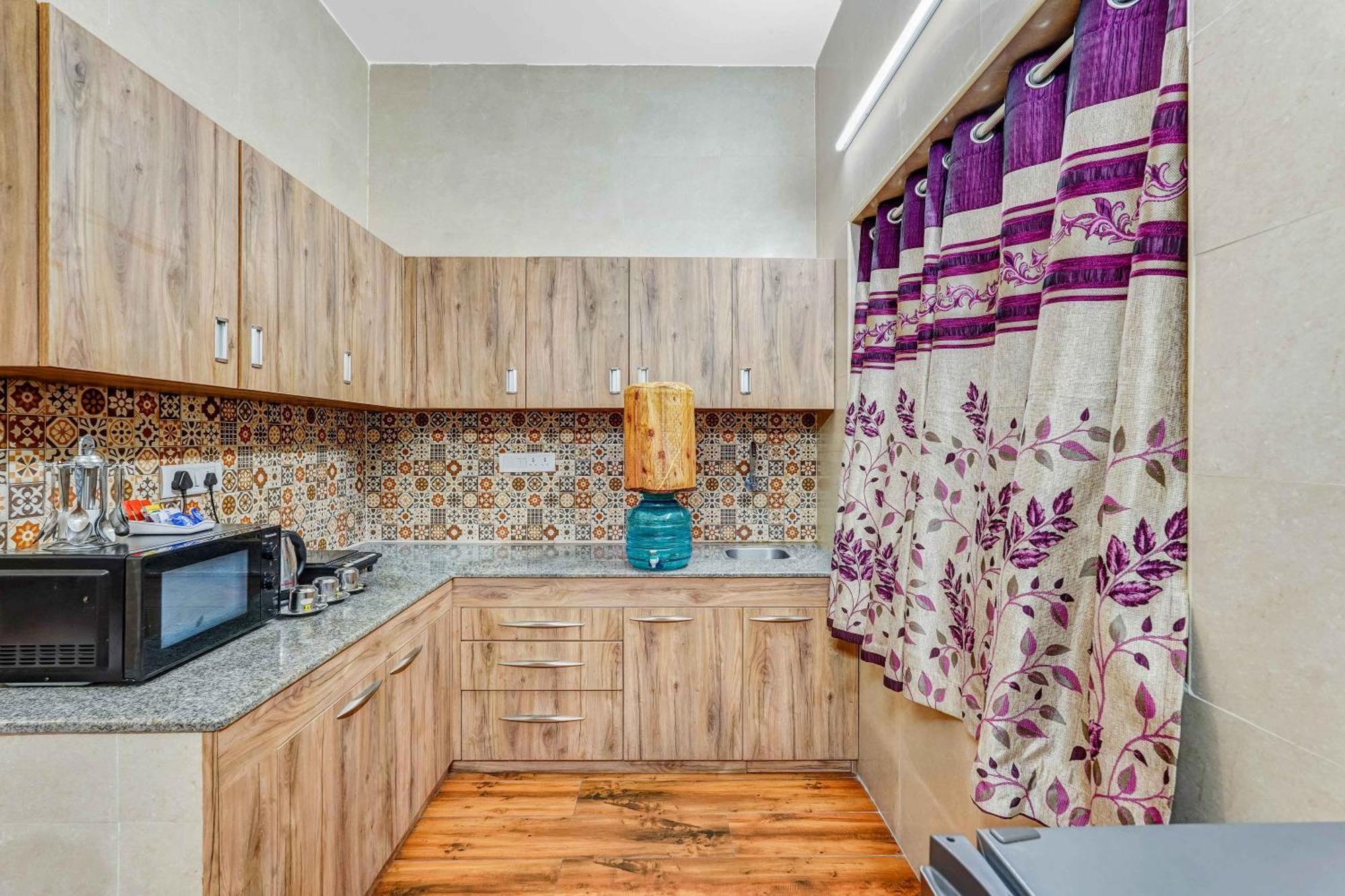 Season 4 Residences - 1BHK furnished apartments  Chennai Esterno foto